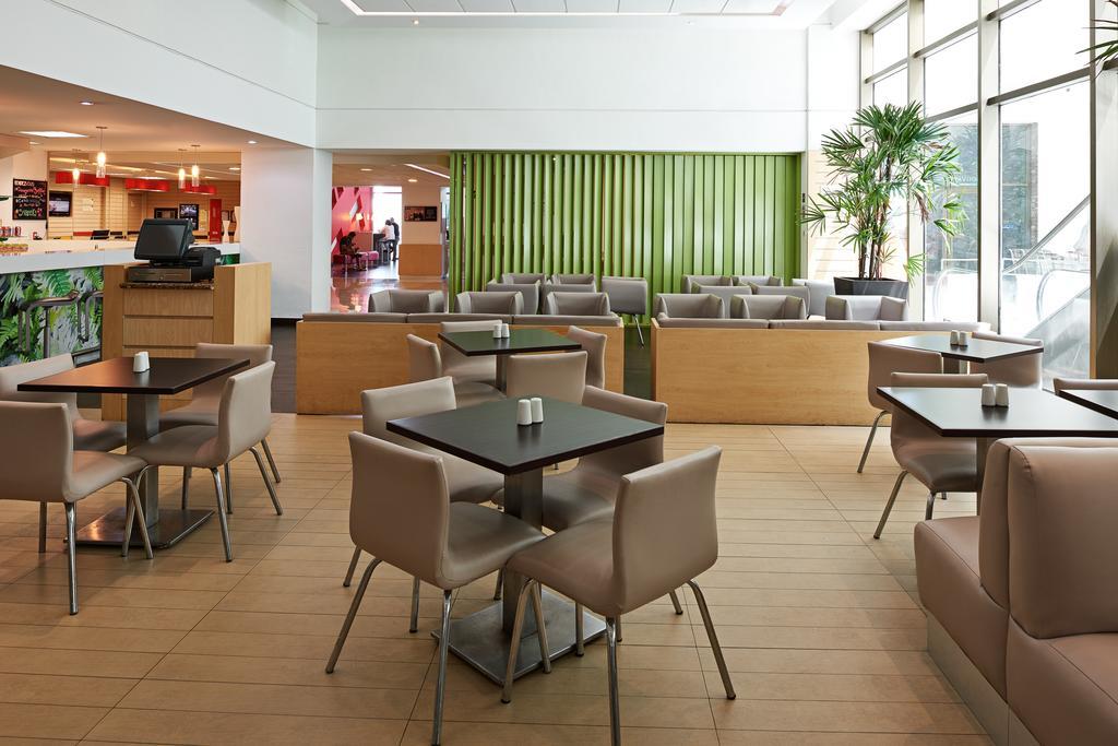 Ibis Cancun Centro Екстериор снимка
